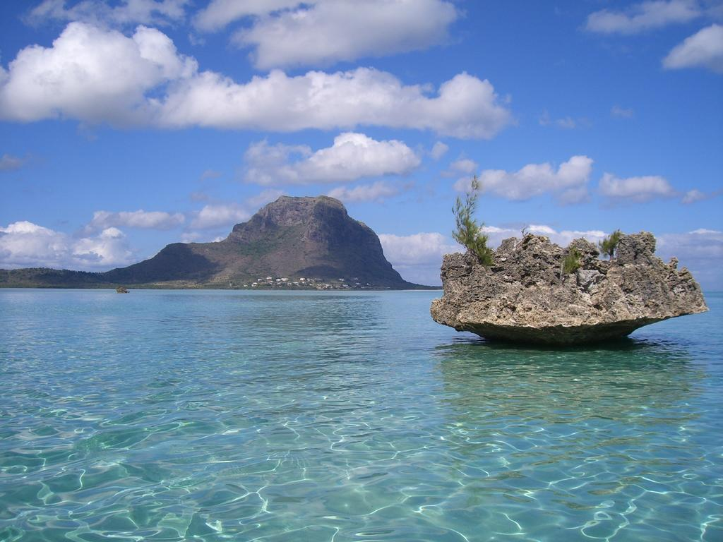 La Gaulette Hotels Blue Lagoon Villa