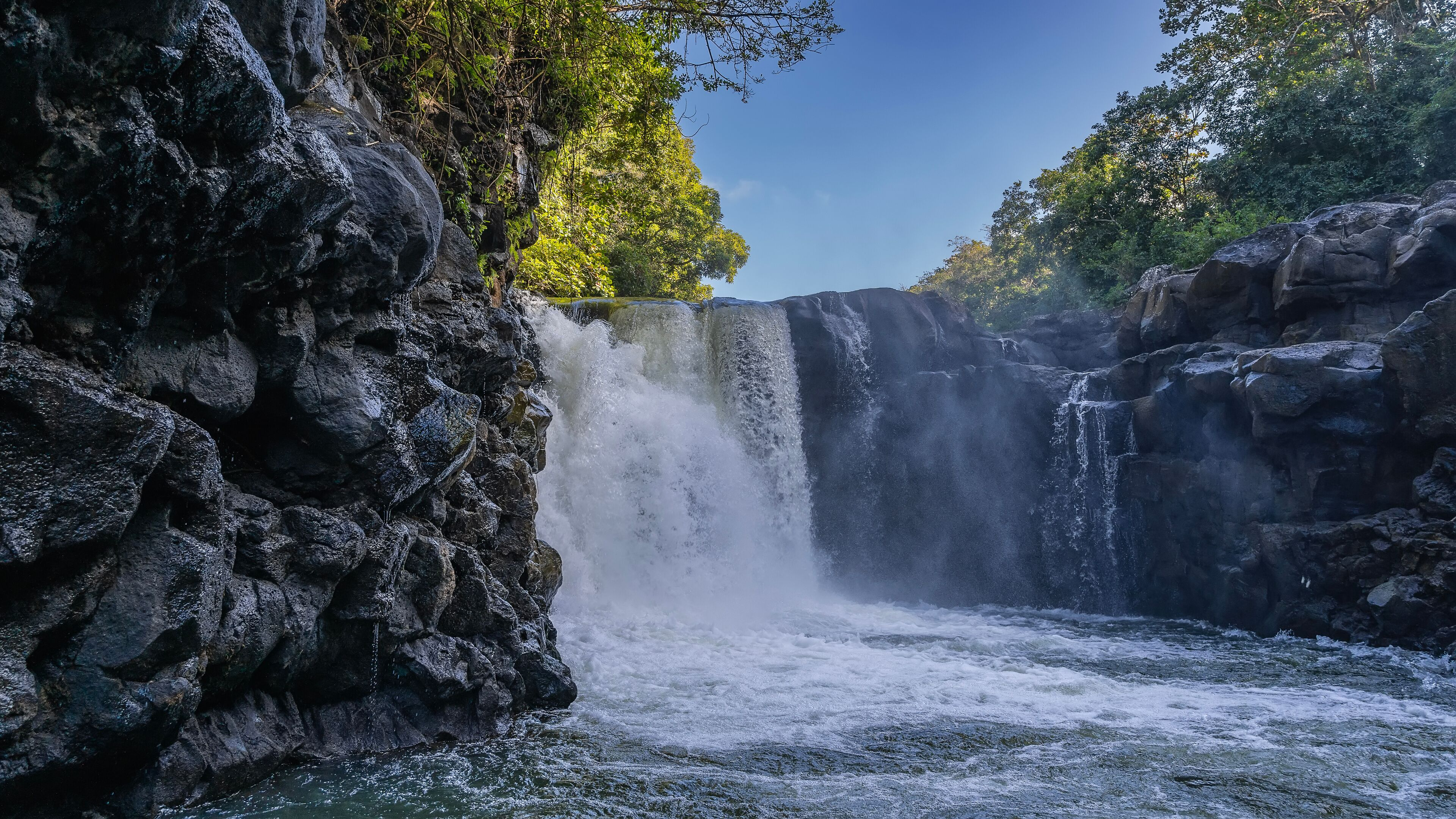 Grand River South East, Mauritius